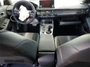 ✅ 2022 Honda Civic Sport • VIN: 2HGFE2F58NH559892 • Lot: 89849925. Wystawiony na Copart z przebiegiem 39 424 mil. Bezpłatny archiwum sprzedaży aukcyjnych z USA i szczegółowy raport historii pojazdu na DreamBid. Zdjęcie 8.