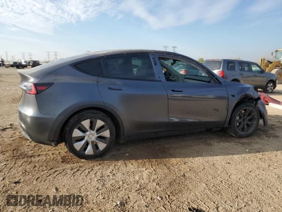 ✅ 2021 Tesla Model Y Long Range • VIN: 5YJYGAEE1MF293942 • Lot: 90825625. Wystawiony na Copart z przebiegiem 79 487 mil. Bezpłatny archiwum sprzedaży aukcyjnych z USA i szczegółowy raport historii pojazdu na DreamBid. Zdjęcie 3.