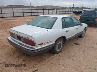 ✅ 1994 Buick Park Avenue Ultra • VIN: 1G4CU5212R1632585 • Lot: 42950180. Listed on IAAI with 115,240 mi. Free auction sales archive from the USA and detailed vehicle history report at DreamBid. Image 4.