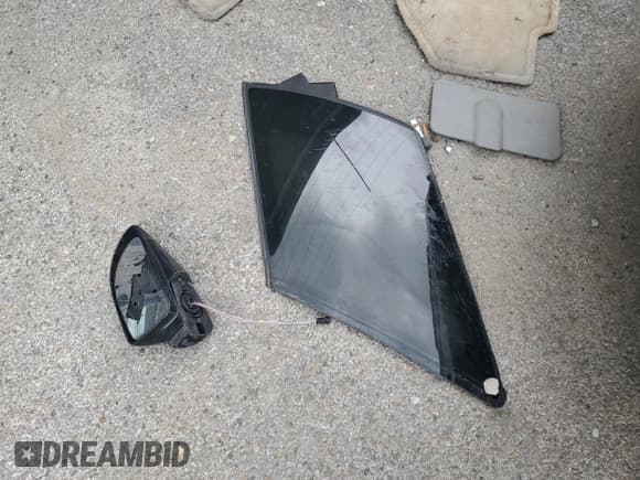 ✅ 2006 Saturn VUE • VIN: 5GZCZ53476S862268 • Lot: 55343625. Wystawiony na Copart z przebiegiem Nie podano. Bezpłatny archiwum sprzedaży aukcyjnych z USA i szczegółowy raport historii pojazdu na DreamBid. Zdjęcie 13.