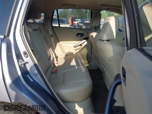 ✅ 2013 Acura RDX Technology • VIN: 5J8TB4H55DL012486 • Lot: 42955558. Listed on IAAI with 117,302 mi. Free auction sales archive from the USA and detailed vehicle history report at DreamBid. Image 8.