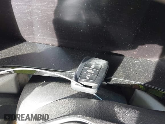 ✅ 2022 Volkswagen Taos S • VIN: 3VVAX7B21NM078879 • Лот: 43424901. Опубликован ранее на IAAI с пробегом 87 098 миль. Бесплатный доступ к архиву аукционных продаж из США и подробный отчёт об истории автомобиля на DreamBid. Изображение 11.