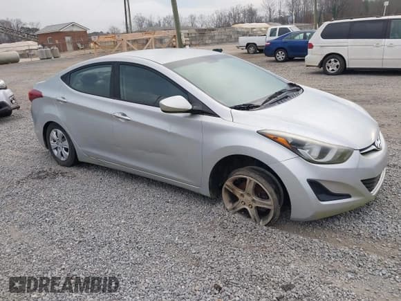 ✅ 2016 Hyundai Elantra SE • VIN: 5NPDH4AE8GH771752 • Lot: 43757001. Wystawiony na IAAI z przebiegiem 138 189 mil. Bezpłatny archiwum sprzedaży aukcyjnych z USA i szczegółowy raport historii pojazdu na DreamBid. Zdjęcie 1.