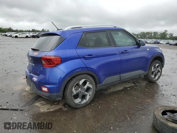 ✅ 2023 Hyundai Venue SEL • VIN: KMHRC8A39PU246503 • Lot: 57999265. Listed on Copart with 24,252 mi. Free auction sales archive from the USA and detailed vehicle history report at DreamBid. Image 3.