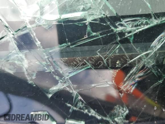 2001 Honda Accord EX с VIN 1HGCG56621A117576, выставлен на аукционе Copart как лот 59602775 с пробегом Не указан миль и Списание • Salvage title. История ставок и продаж доступна на DreamBid. Изображение 12.