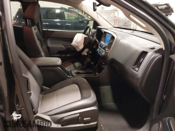 ✅ 2016 Chevrolet Colorado 4WD Z71 • VIN: 1GCHTDE30G1383723 • Лот: 41542337. Опубликован ранее на IAAI с пробегом 79 748 миль. Бесплатный доступ к архиву аукционных продаж из США и подробный отчёт об истории автомобиля на DreamBid. Изображение 5.