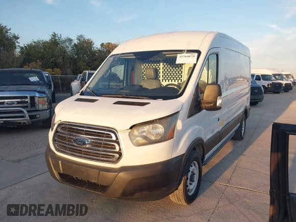 ✅ 2019 Ford Transit • VIN: 1FTYE2CM0KKB35369 • Лот: 43704079. Опубликован ранее на IAAI с пробегом 77 898 миль. Бесплатный доступ к архиву аукционных продаж из США и подробный отчёт об истории автомобиля на DreamBid. Изображение 2.