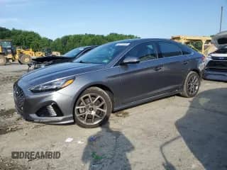 2018 Hyundai Sonata Limited с VIN 5NPE34AB2JH719548, выставлен на аукционе Copart как лот 63378305 с пробегом 52 906 миль миль и Списание • Salvage title. История ставок и продаж доступна на DreamBid. Изображение 1.