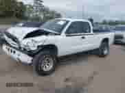 2002 Dodge Dakota Sport z VIN 1B7GL32X22S508401, wystawiony jako IAAI lot #41591465 z przebiegiem Nie podano mil oraz . Historia ofert i sprzedaży dostępna na DreamBid. Obrazek 17.
