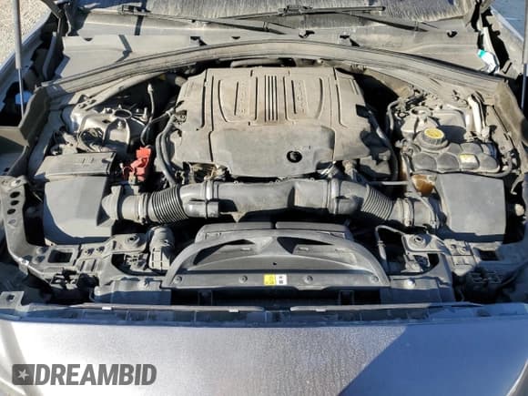 ✅ 2017 Jaguar F-Pace 35t Premium • VIN: SADCJ2BV6HA097553 • Lot: 84154014. Wystawiony na Copart z przebiegiem 172 005 mil. Bezpłatny archiwum sprzedaży aukcyjnych z USA i szczegółowy raport historii pojazdu na DreamBid. Zdjęcie 12.