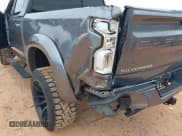 ✅ 2021 Chevrolet Silverado 1500 RST • VIN: 1GCUYEEL1MZ182884 • Lot: 42109846. Wystawiony na IAAI z przebiegiem 60 270 mil. Bezpłatny archiwum sprzedaży aukcyjnych z USA i szczegółowy raport historii pojazdu na DreamBid. Zdjęcie 6.