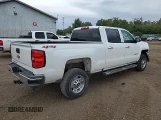 ✅ 2018 Chevrolet Silverado 2500HD Work Truck • VIN: 1GC1KUEG1JF244623 • Lot: 65740774. Wystawiony na Copart z przebiegiem 180 345 mil. Bezpłatny archiwum sprzedaży aukcyjnych z USA i szczegółowy raport historii pojazdu na DreamBid. Zdjęcie 3.