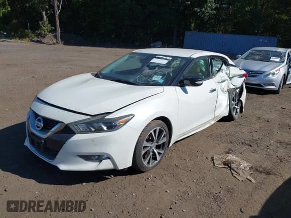 ✅ 2016 Nissan Maxima SL • VIN: 1N4AA6AP7GC439002 • Lot: 40511967. Wystawiony na IAAI z przebiegiem 87 038 mil. Bezpłatny archiwum sprzedaży aukcyjnych z USA i szczegółowy raport historii pojazdu na DreamBid. Zdjęcie 2.