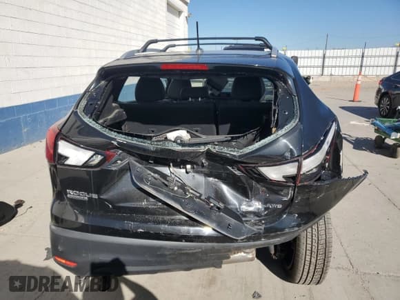 ✅ 2018 Nissan Rogue S • VIN: JN1BJ1CR1JW209321 • Лот: 83956235. Опубликован ранее на Copart с пробегом 56 961 миль. Бесплатный доступ к архиву аукционных продаж из США и подробный отчёт об истории автомобиля на DreamBid. Изображение 6.