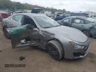 ✅ 2018 Maserati Ghibli S Q4 • VIN: ZAM57YTA4J1280405 • Lot: 43423965. Wystawiony na IAAI z przebiegiem 87 769 mil. Bezpłatny archiwum sprzedaży aukcyjnych z USA i szczegółowy raport historii pojazdu na DreamBid. Zdjęcie 1.