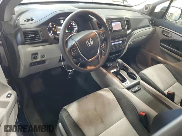 ✅ 2017 Honda Ridgeline RTS • VIN: 5FPYK3F40HB022089 • Lot: 91455445. Wystawiony na Copart z przebiegiem 95 651 mil. Bezpłatny archiwum sprzedaży aukcyjnych z USA i szczegółowy raport historii pojazdu na DreamBid. Zdjęcie 8.