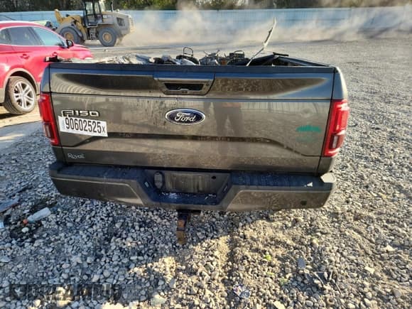 ✅ 2015 Ford F-150 Lariat • VIN: 1FTEW1EG5FFB83837 • Лот: 90602525. Опубликован ранее на Copart с пробегом Не указан. Бесплатный доступ к архиву аукционных продаж из США и подробный отчёт об истории автомобиля на DreamBid. Изображение 6.