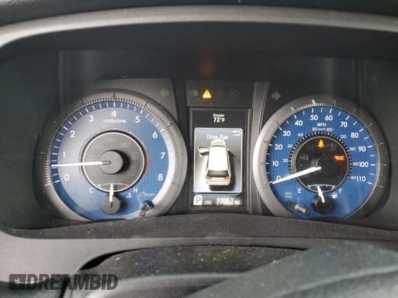 ✅ 2015 Toyota Sienna Limited • VIN: 5TDDK3DC4FS110637 • Lot: 55536225. Listed on Copart with 77,062 mi. Free auction sales archive from the USA and detailed vehicle history report at DreamBid. Image 9.