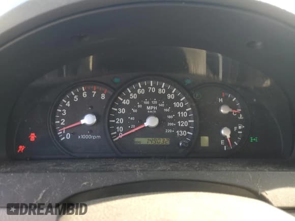 ✅ 2005 Kia Sorento LX • VIN: KNDJC733555394051 • Лот: 70924574. Опубликован ранее на Copart с пробегом 149 032 миль. Бесплатный доступ к архиву аукционных продаж из США и подробный отчёт об истории автомобиля на DreamBid. Изображение 9.