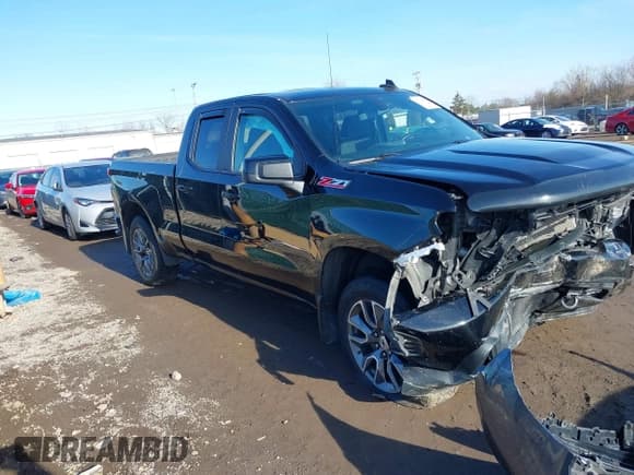 ✅ 2020 Chevrolet Silverado 1500 RST • VIN: 1GCRYEED8LZ323592 • Lot: 41504529. Wystawiony na IAAI z przebiegiem 48 495 mil. Bezpłatny archiwum sprzedaży aukcyjnych z USA i szczegółowy raport historii pojazdu na DreamBid. Zdjęcie 1.