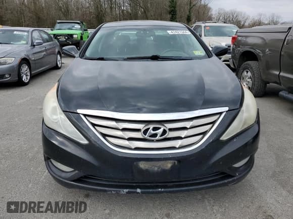 ✅ 2012 Hyundai Sonata Limited • VIN: 5NPEC4AB6CH339793 • Lot: 47421344. Listed on Copart with 227,075 mi. Free auction sales archive from the USA and detailed vehicle history report at DreamBid. Image 5.