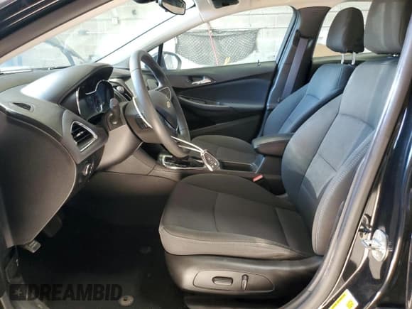 ✅ 2017 Chevrolet Cruze LT • VIN: 1G1BE5SM2H7275095 • Лот: 85371775. Опубликован ранее на Copart с пробегом 52 063 миль. Бесплатный доступ к архиву аукционных продаж из США и подробный отчёт об истории автомобиля на DreamBid. Изображение 7.