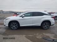 ✅ 2019 Lexus RX 350 • VIN: 2T2BZMCA6KC186187 • Lot: 43792492. Wystawiony na IAAI z przebiegiem 54 170 mil. Bezpłatny archiwum sprzedaży aukcyjnych z USA i szczegółowy raport historii pojazdu na DreamBid. Zdjęcie 14.