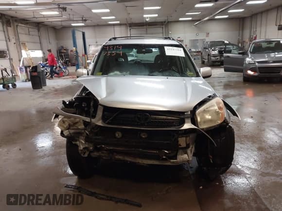 ✅ 2004 Toyota RAV4 • VIN: JTEHD20V246018528 • Lot: 43147354. Listed on IAAI with 205,590 mi. Free auction sales archive from the USA and detailed vehicle history report at DreamBid. Image 12.