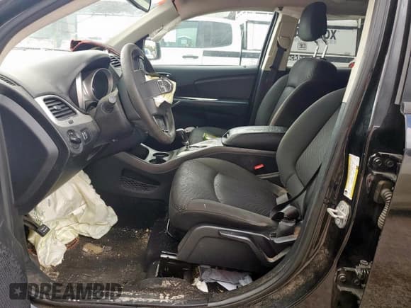 ✅ 2020 Dodge Journey SE Value • VIN: 3C4PDCAB8LT207568 • Лот: 81462115. Опубликован ранее на Copart с пробегом 81 553 миль. Бесплатный доступ к архиву аукционных продаж из США и подробный отчёт об истории автомобиля на DreamBid. Изображение 7.