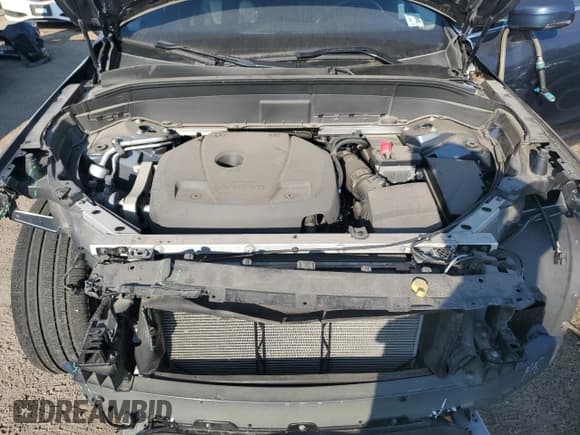 ✅ 2021 Volvo XC90 Momentum • VIN: YV4A22PK4M1748801 • Lot: 67520785. Listed on Copart with 41,239 mi. Free auction sales archive from the USA and detailed vehicle history report at DreamBid. Image 12.