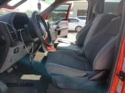 ✅ 2018 Ford F-150 XL • VIN: 1FTMF1CP9JFA95106 • Lot: 82300495. Wystawiony na Copart z przebiegiem 64 252 mil. Bezpłatny archiwum sprzedaży aukcyjnych z USA i szczegółowy raport historii pojazdu na DreamBid. Zdjęcie 7.