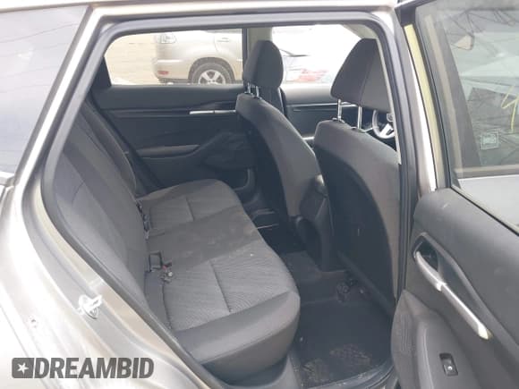 ✅ 2021 Kia Seltos LX • VIN: KNDEPCAA8M7104890 • Lot: 42059596. Listed on IAAI with 44,587 mi. Free auction sales archive from the USA and detailed vehicle history report at DreamBid. Image 8.