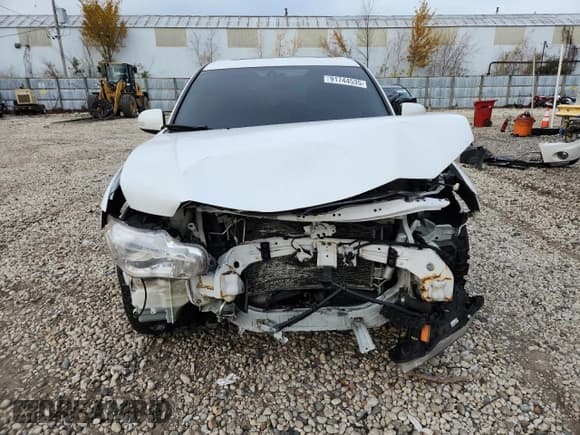 ✅ 2012 Mitsubishi Outlander GT • VIN: JA4JT5AX8CU013624 • Lot: 91744535. Listed on Copart with 161,942 mi. Free auction sales archive from the USA and detailed vehicle history report at DreamBid. Image 5.