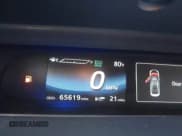 ✅ 2017 Toyota Mirai • VIN: JTDBVRBD6HA002517 • Lot: 43397460. Wystawiony na IAAI z przebiegiem 65 619 mil. Bezpłatny archiwum sprzedaży aukcyjnych z USA i szczegółowy raport historii pojazdu na DreamBid. Zdjęcie 15.