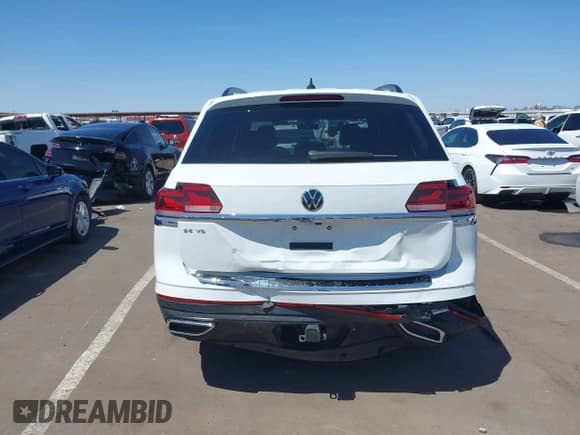 ✅ 2023 Volkswagen Atlas SE • VIN: 1V2JR2CA8PC548121 • Лот: 42129010. Опубликован ранее на IAAI с пробегом 42 621 миль. Бесплатный доступ к архиву аукционных продаж из США и подробный отчёт об истории автомобиля на DreamBid. Изображение 16.