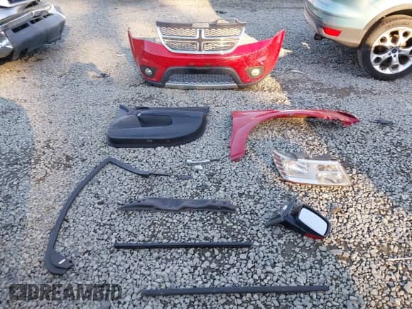 2013 Dodge Journey R/T z VIN 3C4PDDFG9DT663171, wystawiony jako IAAI lot #43388513 z przebiegiem 79 516 mil mil oraz . Historia ofert i sprzedaży dostępna na DreamBid. Obrazek 12.