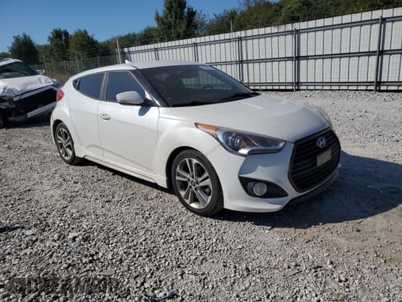 ✅ 2016 Hyundai Veloster Turbo • VIN: KMHTC6AE7GU304135 • Лот: 80645175. Опубликован ранее на Copart с пробегом 85 545 миль. Бесплатный доступ к архиву аукционных продаж из США и подробный отчёт об истории автомобиля на DreamBid. Изображение 4.