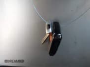 ✅ 2015 Kia Sorento EX • VIN: 5XYKUDA70FG556683 • Lot: 42520995. Wystawiony na IAAI z przebiegiem 85 374 mil. Bezpłatny archiwum sprzedaży aukcyjnych z USA i szczegółowy raport historii pojazdu na DreamBid. Zdjęcie 11.