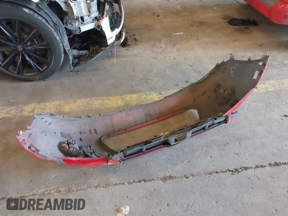 ✅ 2012 Ford Transit Connect XLT • VIN: NM0LS7DN9CT120949 • Lot: 42452296. Wystawiony na IAAI z przebiegiem 136 061 mil. Bezpłatny archiwum sprzedaży aukcyjnych z USA i szczegółowy raport historii pojazdu na DreamBid. Zdjęcie 12.