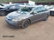 ✅ 2010 Honda Civic LX • VIN: 2HGFA1F59AH576331 • Lot: 43172078. Wystawiony na IAAI z przebiegiem 238 475 mil. Bezpłatny archiwum sprzedaży aukcyjnych z USA i szczegółowy raport historii pojazdu na DreamBid. Zdjęcie 2.