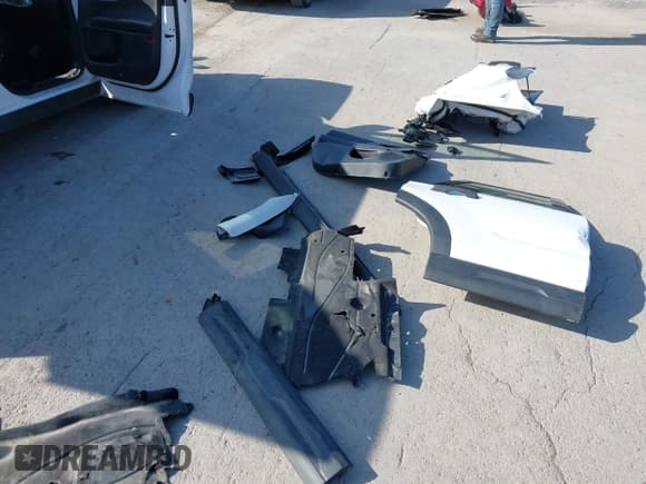 ✅ 2022 Ford Bronco Sport • VIN: 3FMCR9A68NRD97423 • Лот: 42558208. Опубликован ранее на IAAI с пробегом 36 000 миль. Бесплатный доступ к архиву аукционных продаж из США и подробный отчёт об истории автомобиля на DreamBid. Изображение 11.