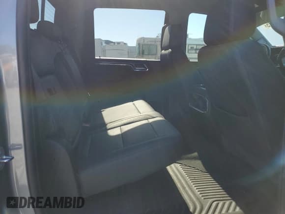 ✅ 2024 Chevrolet Silverado 2500HD LTZ • VIN: 2GC4YPEY4R1207672 • Лот: 90295975. Опубликован ранее на Copart с пробегом 51 212 миль. Бесплатный доступ к архиву аукционных продаж из США и подробный отчёт об истории автомобиля на DreamBid. Изображение 6.