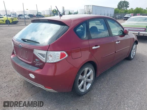 ✅ 2011 Subaru Impreza Outback Special Sports • VIN: JF1GH6D64BH829124 • Lot: 42442220. Listed on IAAI with 215,827 mi. Free auction sales archive from the USA and detailed vehicle history report at DreamBid. Image 4.