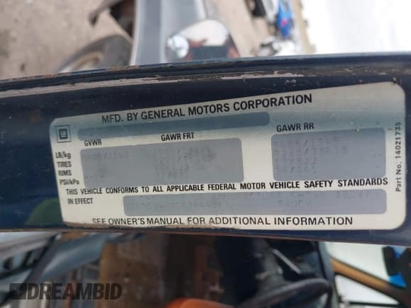 ✅ 1982 Chevrolet Silverado 1500 • VIN: 1GCDC14H2CF336443 • Lot: 43529007. Wystawiony na IAAI z przebiegiem 27 389 mil. Bezpłatny archiwum sprzedaży aukcyjnych z USA i szczegółowy raport historii pojazdu na DreamBid. Zdjęcie 9.