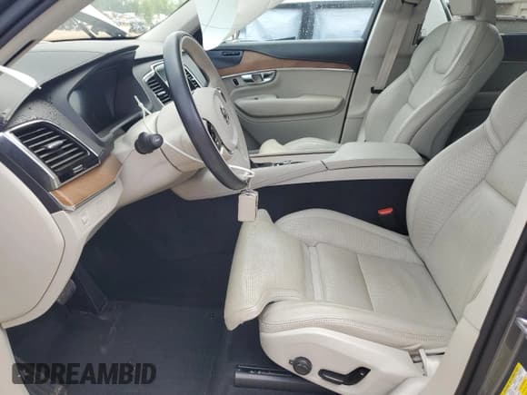 ✅ 2019 Volvo XC90 Inscription • VIN: YV4A22PL7K1488013 • Lot: 54971535. Listed on Copart with 81,804 mi. Free auction sales archive from the USA and detailed vehicle history report at DreamBid. Image 7.