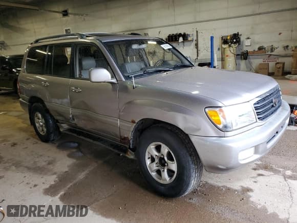 ✅ 2001 Toyota Land Cruiser • VIN: JTEHT05J412012973 • Lot: 69189805. Wystawiony na Copart z przebiegiem 247 373 mil. Bezpłatny archiwum sprzedaży aukcyjnych z USA i szczegółowy raport historii pojazdu na DreamBid. Zdjęcie 4.