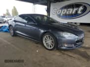 ✅ 2014 Tesla Model S 60 • VIN: 5YJSA1H1XEFP50555 • Lot: 93071325. Wystawiony na Copart z przebiegiem Nie podano. Bezpłatny archiwum sprzedaży aukcyjnych z USA i szczegółowy raport historii pojazdu na DreamBid. Zdjęcie 4.