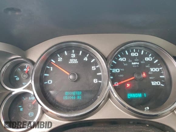 ✅ 2013 Chevrolet Silverado 2500HD LT • VIN: 1GC1KVEGXDF173013 • Lot: 93878885. Listed on Copart with 151,044 mi. Free auction sales archive from the USA and detailed vehicle history report at DreamBid. Image 9.