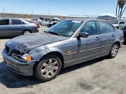 ✅ 2001 BMW 3 Series 325i • VIN: WBAAN374X1NJ12242 • Lot: 65818035. Listed on Copart with 156,049 mi. Free auction sales archive from the USA and detailed vehicle history report at DreamBid. Image 1.