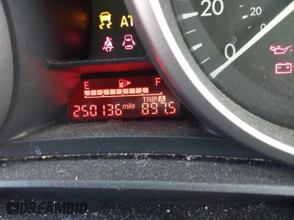 ✅ 2012 Mazda 5 Sport • VIN: JM1CW2BL6C0132196 • Lot: 43731507. Listed on IAAI with 250,136 mi. Free auction sales archive from the USA and detailed vehicle history report at DreamBid. Image 15.